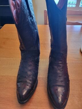 Cortez Ostrich Leather Cowboy Boots Men’s Size 8 EE Burgundy Western